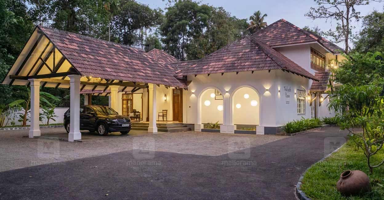 This Classy Kalady House Celebrates Traditional And Dutch Architectural