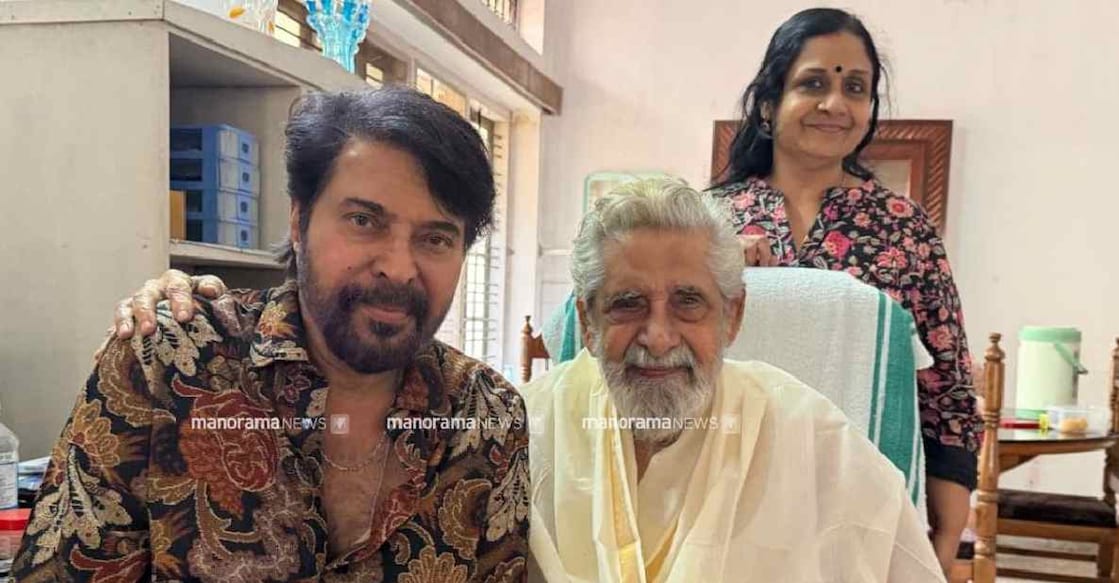 The picture Mammootty shared after visiting Madhu. Photo: Manorama News