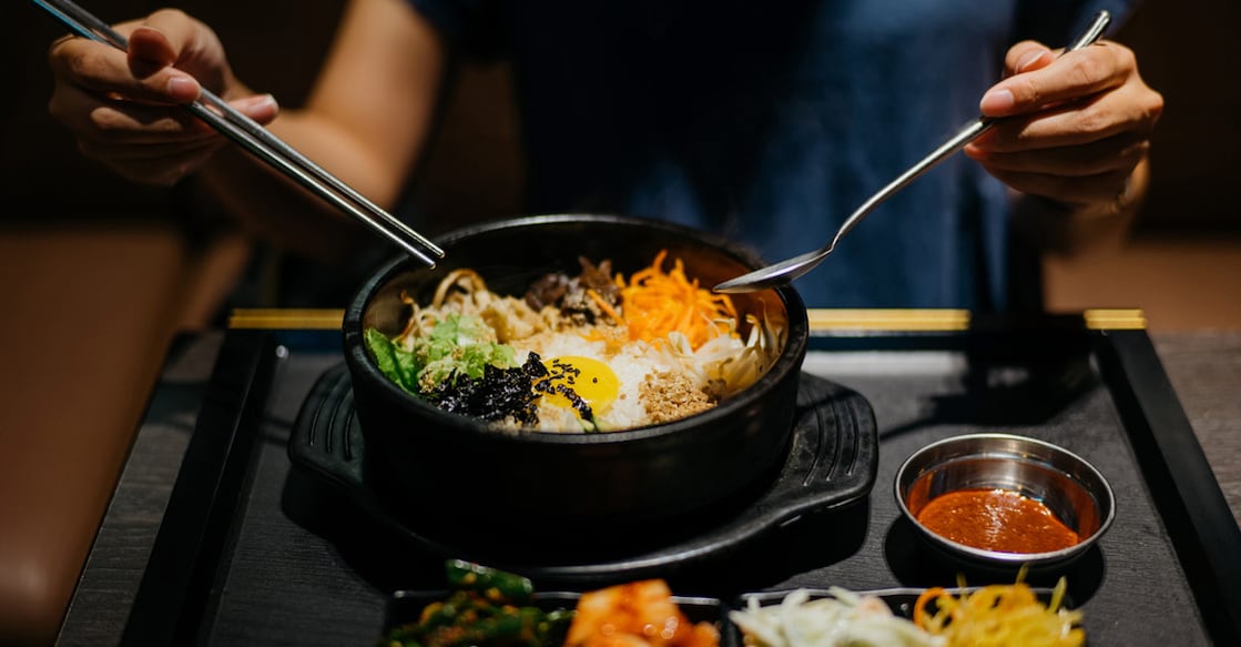 Eating bibimbap. Photo: Shutterstock/hxyume