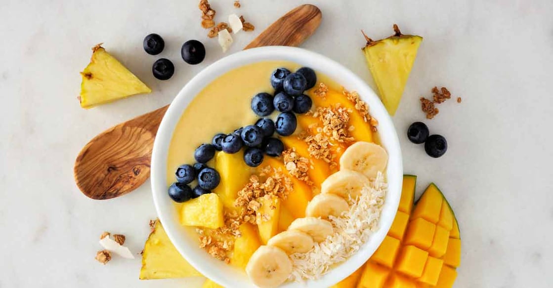 Mangoes should be paired with nuts and protein for the best results. Photo: iStock/jeniphoto