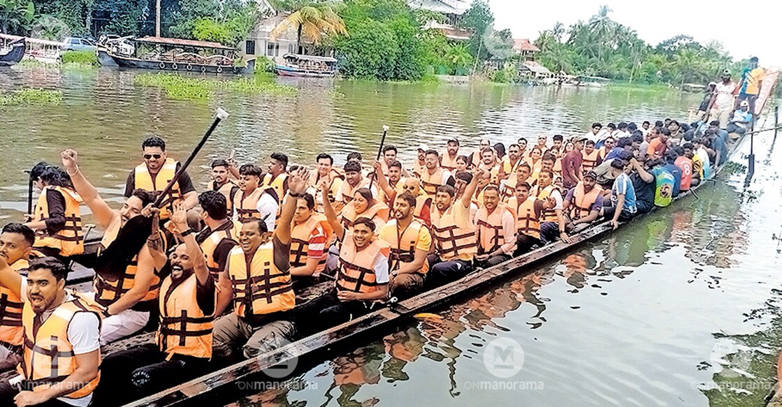 Guests rowing the snake boats in the Kavanar River at Kumarakom. Photo: Manorama