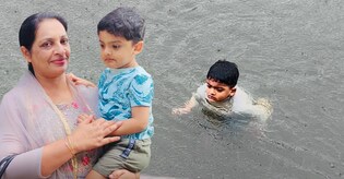 Grandma prods 3-yr-old autistic kid to swim across Ashtamudi and Vembanad lakes, becomes swimmer herself