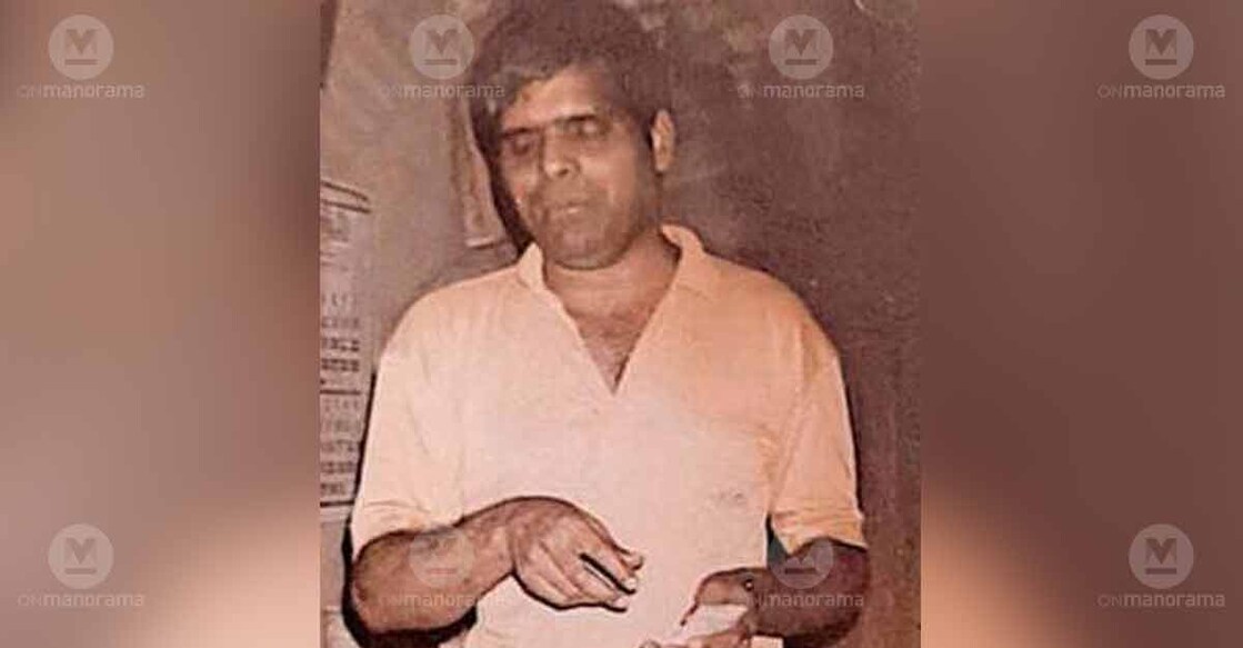 Rajan Vaidyar emerging with medicine to treat the poisoned (file picture)