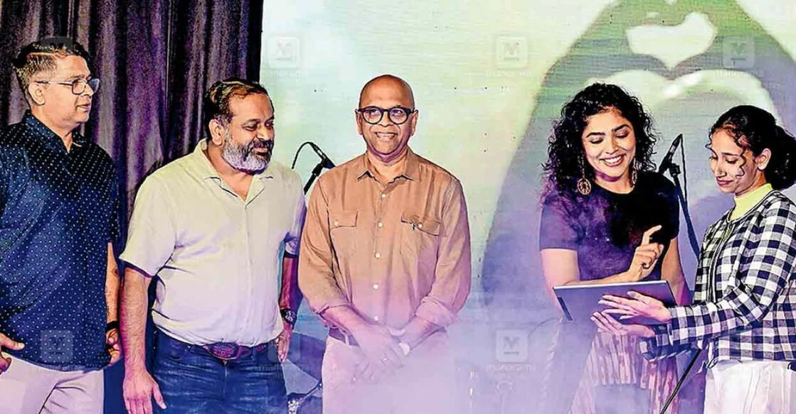 Actor Rima Kallingal inaugurates the launch of Decibel, a music band competition organised by Radio Mango in association with Trends. Also seen are MITS Principal Dr P C Neelakandan, Jayadevan Unni (Marketing Head, Trends Kerala Fashion and Lifestyle), S Rajesh (Format Head, Trends Kerala) and Varghese Chandy (Vice President, Marketing, Malayala Manorama). Photo: Manorama