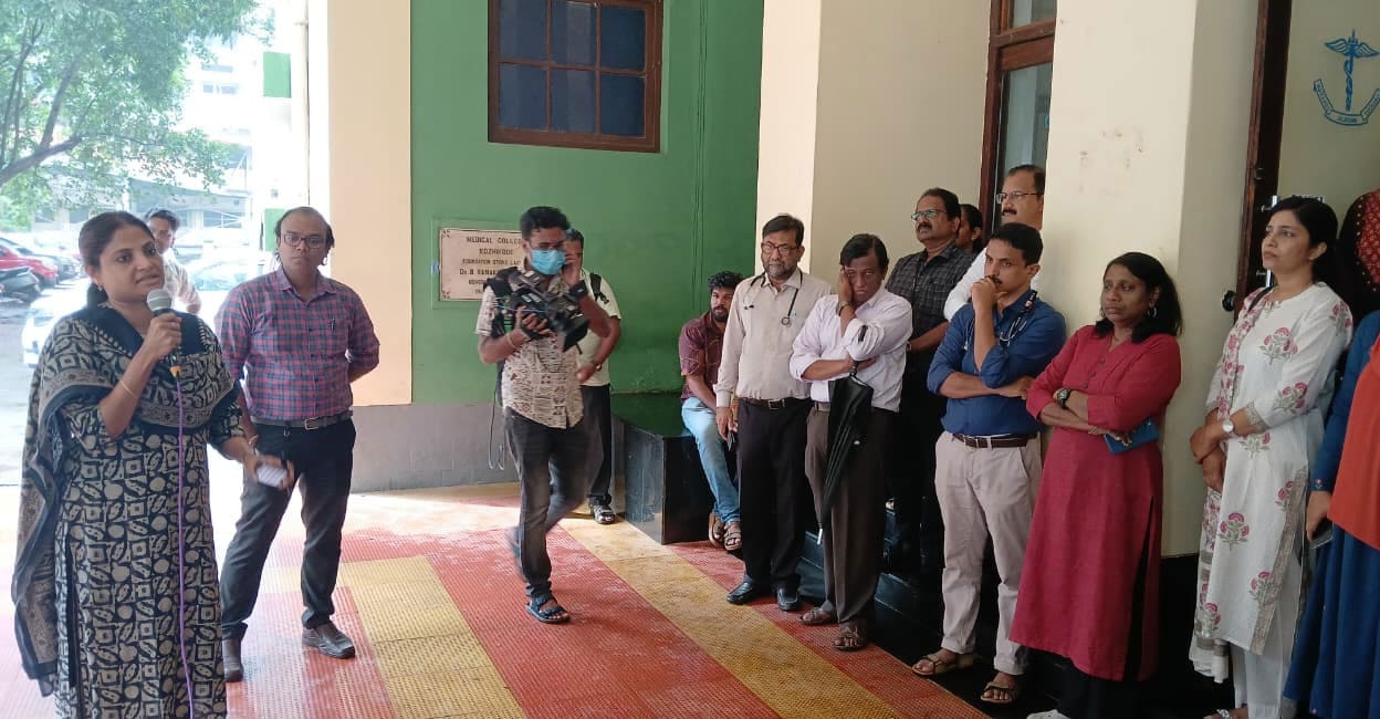 Health Minister Veena George to hold talks with protesting medical college teachers on Monday