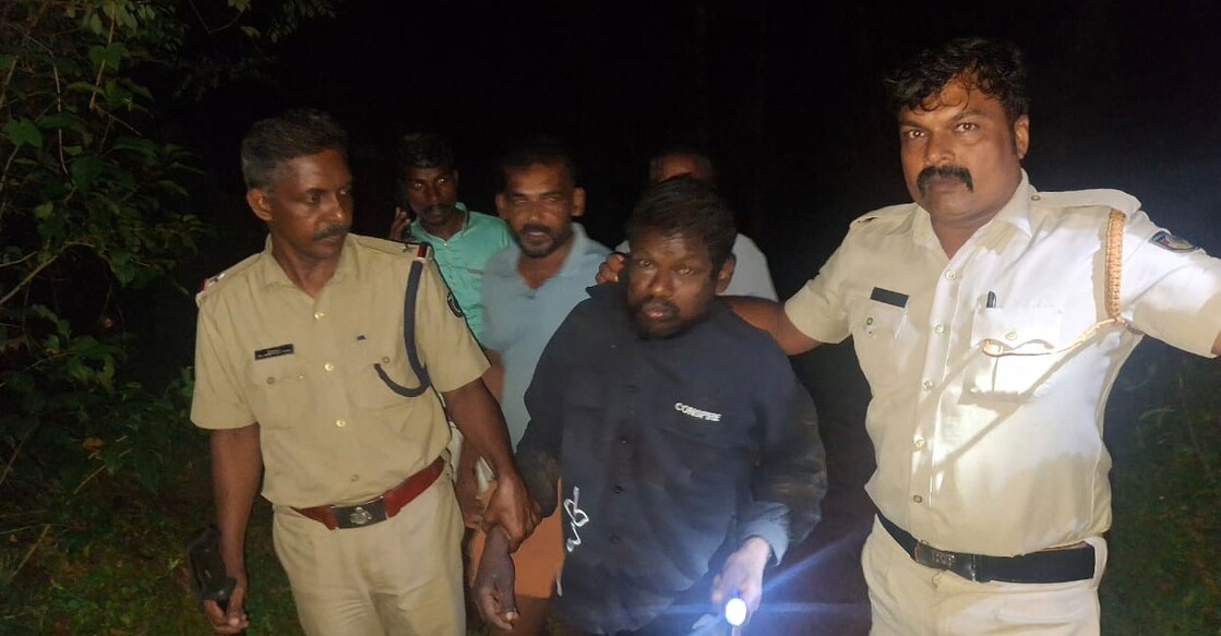 The accused K Sreedharan being taken into police custody. Photo: Special Arrangement