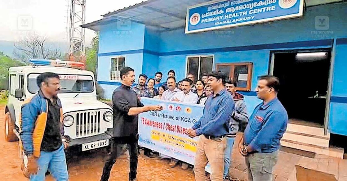 Crown Plaza management hands over the new ambulance to the Edamalakudy panchayat. Photo: Manorama