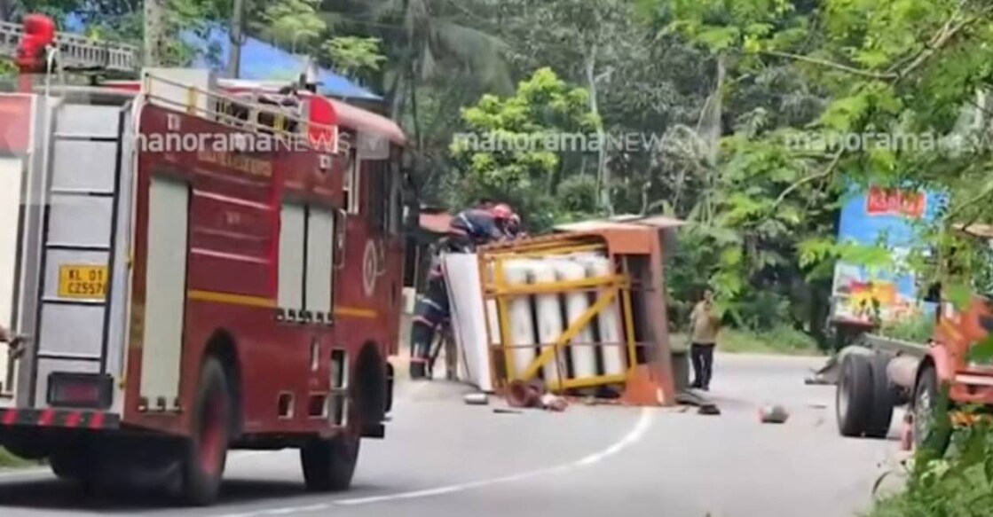 truck-accident-tvm