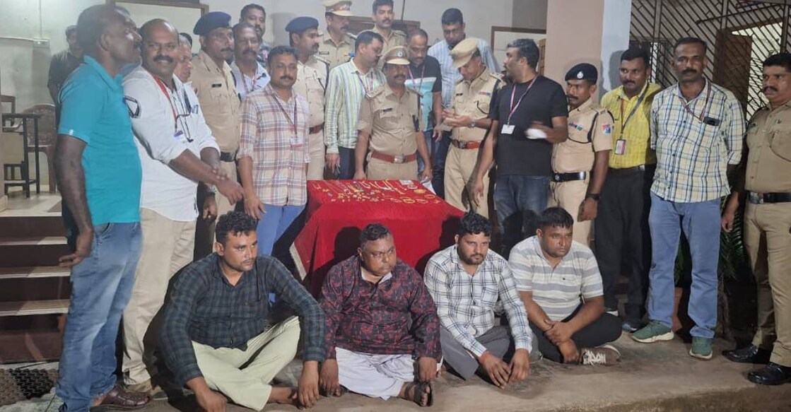 Haryana theft gang held by Kozhikode railway police and RPF personnel. Photo: Special Arrangement