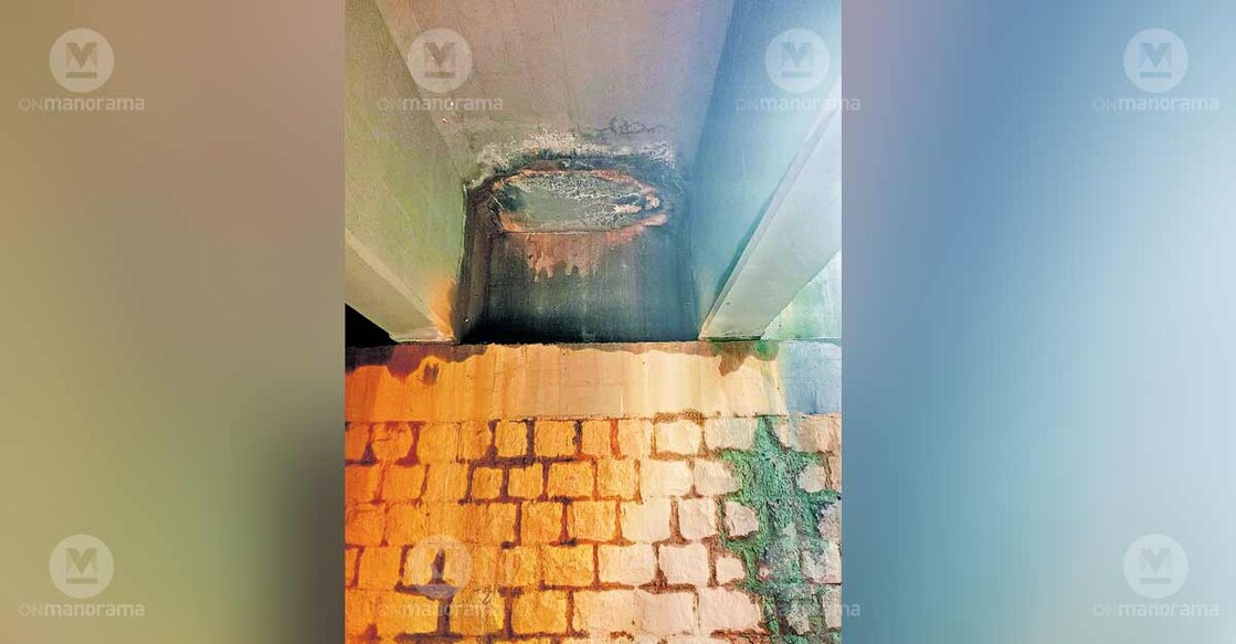 Loose concrete flakes are visible beneath the slab of the Thiruvegappura bridge. Cracks have appeared on the bridge’s surface and joint spans. Photo: Special arrangement
