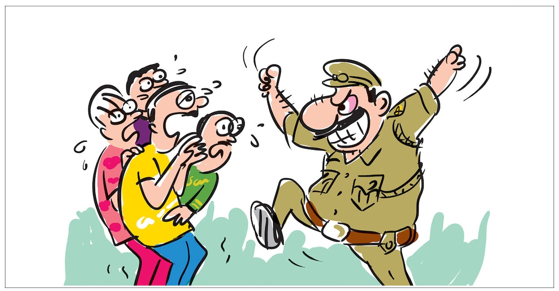An Assistant Sub-Inspector of Police lashed out at a group of tourists for not addressing him as 'sir' while he was on duty. Photo: Manorama Online