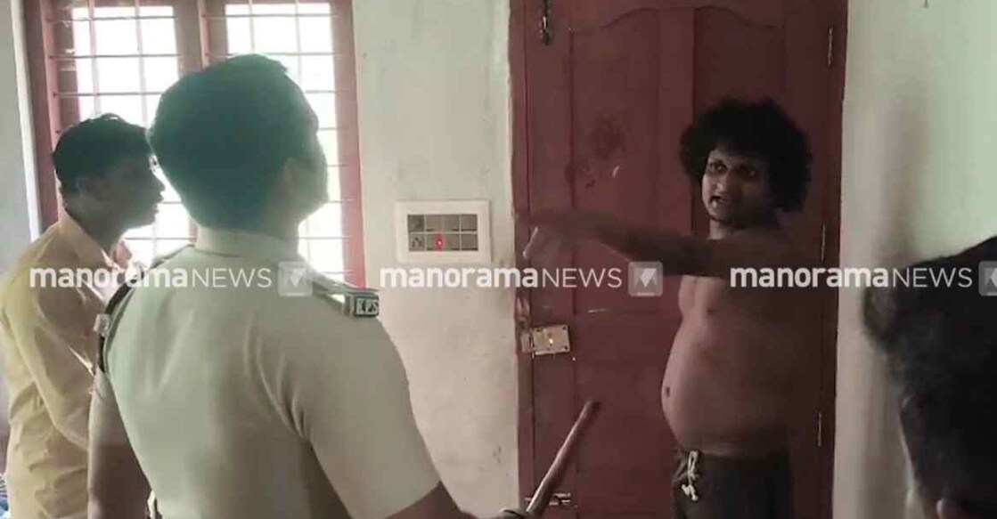 Photo: Manorama News