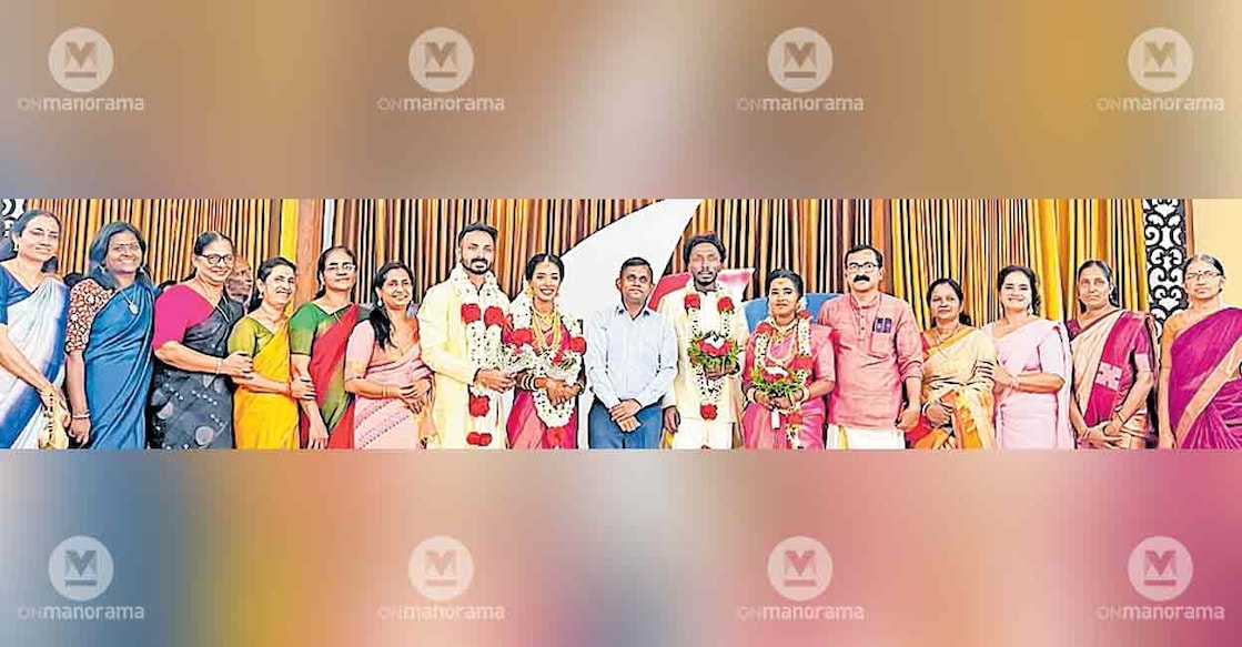 mahila-mandiram-wedding