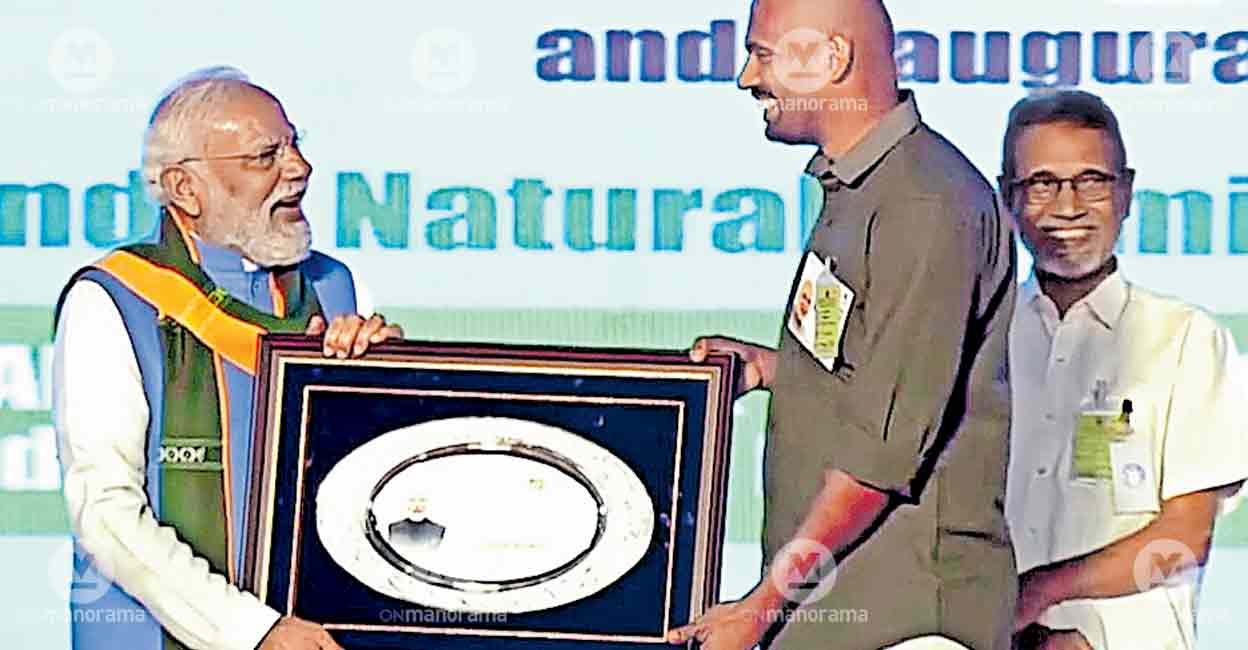 Leneesh from Wayanad wins national honour for conserving indigenous paddy seeds