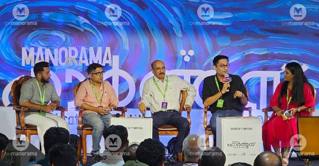 Prasanth Nair (second from right) speaking at Manorama Hortus in Kochi. Photo: Manorama. 