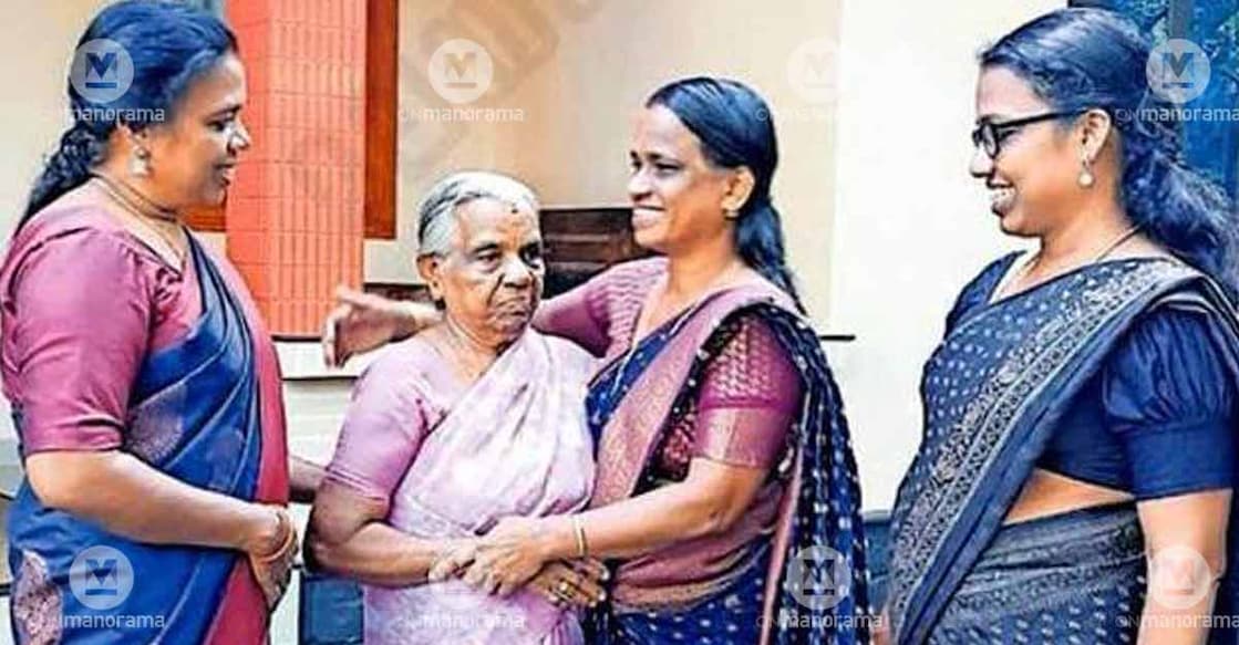 Vanaja, Saritha and Sajitha, the three sisters elected as LDF candidates, with their mother, Kizhakkayil Omana Amma, at their residence in Eravattur, Perambra.