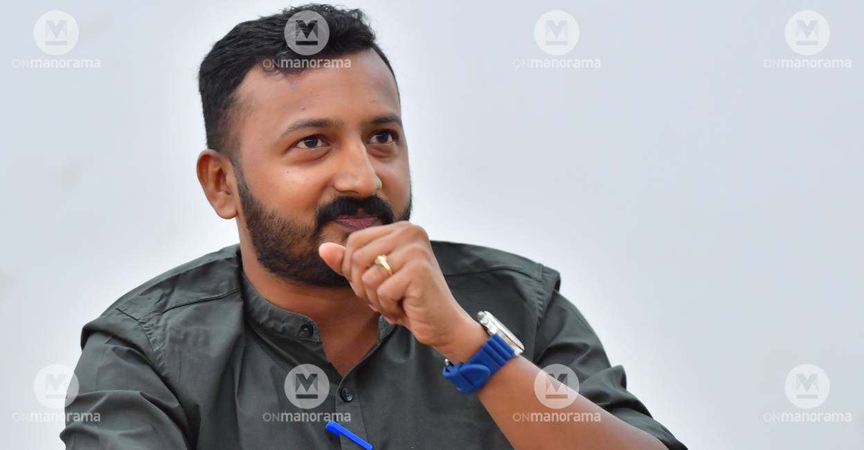 The Ethics Committee comprises six LDF members and two from the UDF..Kerala MLA Rahul Mamkootathil, Sexual assault case, MLA disqualification Kerala, Kerala Legislative Assembly Ethics Committee, Privileges and Ethics Committee Kerala, Kerala Assembly session 2024, CPM leader D K Murali, AN Shamseer Speaker Kerala, Legislative ethics complaint, Kerala politician arrested, Political ethics investigation, Rules of Kerala Assembly, Potential MLA expulsion Kerala, Rahul Mamkootathil bail plea, Thiruvalla magistrate court