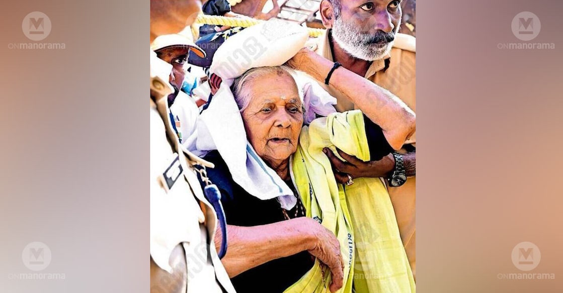 102-year-old Parukuttyamma from Meenangadi in Wayanad at Sabarimala after offering prayers at the Ayyappa temple: Special arrangement
