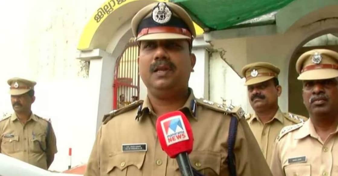 Kerala prisons DIG MK Vinod Kumar. Photo: Manorama News