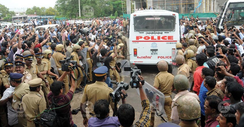 Actress assault case: Actor Dileep acquitted; Pulsar Suni and 5 others ...