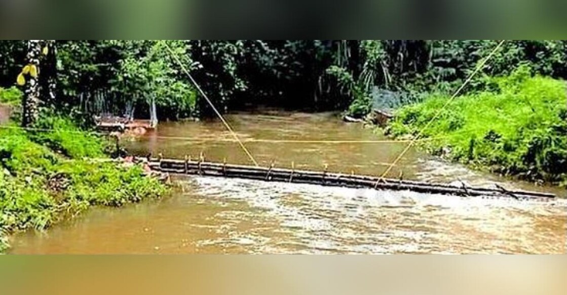 wooden-bridge-kakkattukada wooden-bridge-kakkattukada