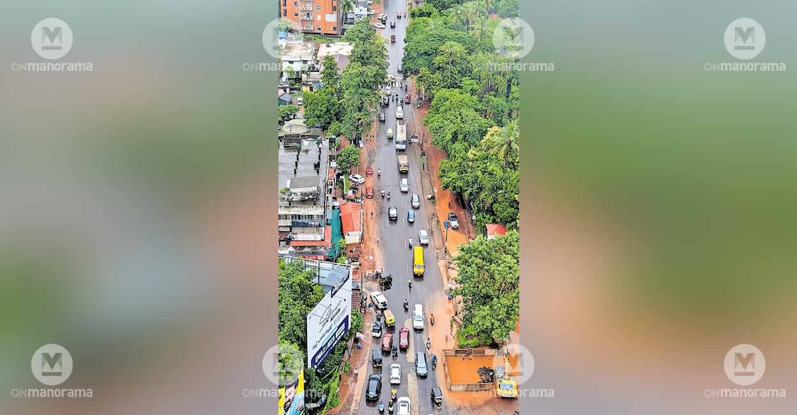 malapparambu-road-project-halted malapparambu-road-project-halted