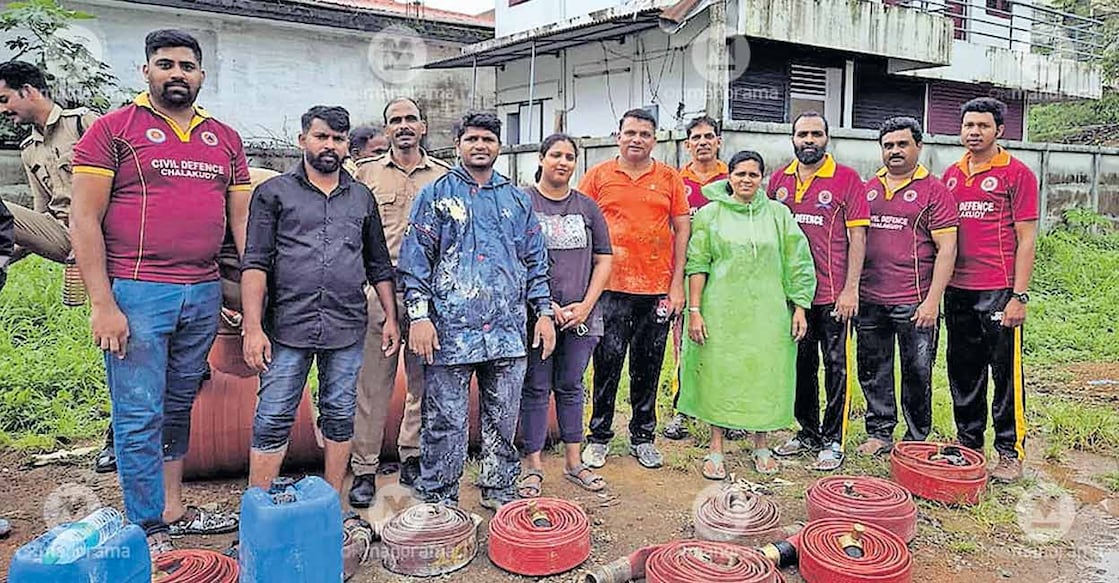 civil-defence-team