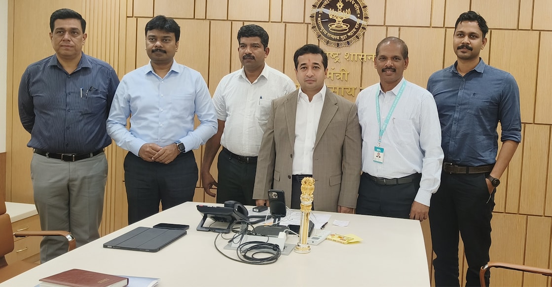 kmrl-mumbai-water-metro KMRL chief general manager Shaji P Janardhanan, senior deputy general manager Nishanth N and manager Arjun Krishna K with Maharashtra Ports and Fisheries Minister Nitish Rane after the presentation of the feasibility report. Photo: Special arrangement