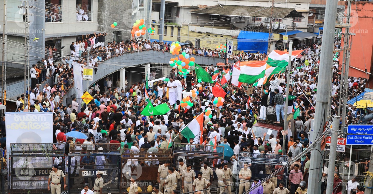 udf nilambur UDF activists participate in the final round of public campaigning for the Nilambur bypoll. Photo: Albin Mathew