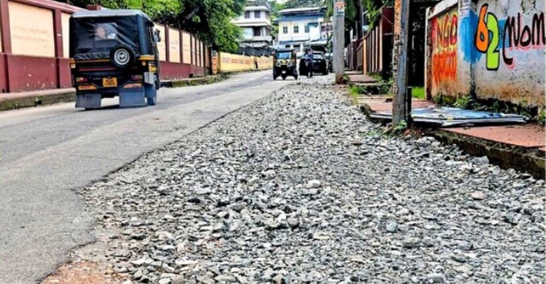 paramekkavu-swapna-bus-stop