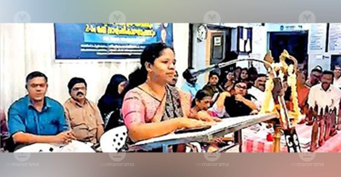 Wayanad Collector D R Meghasree inaugurating the newly established morning OP at Pilakkavu Indira Gandhi Urban Health and Wellness Centre in Mananthavady. Photo: Manorama