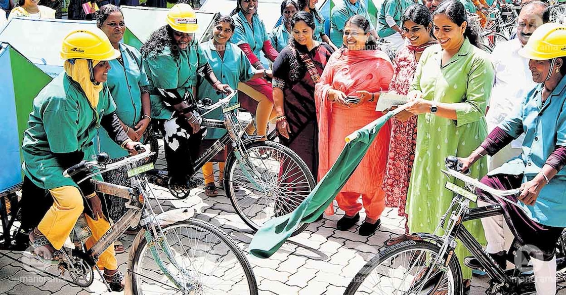 harithavahini-tricycles