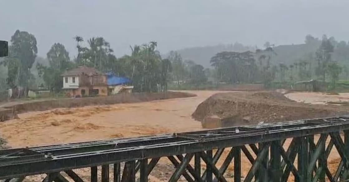 wayanad-rain-alert Water flowing near the Bailey Bridge in Wayanad. Photo: Manorama Online