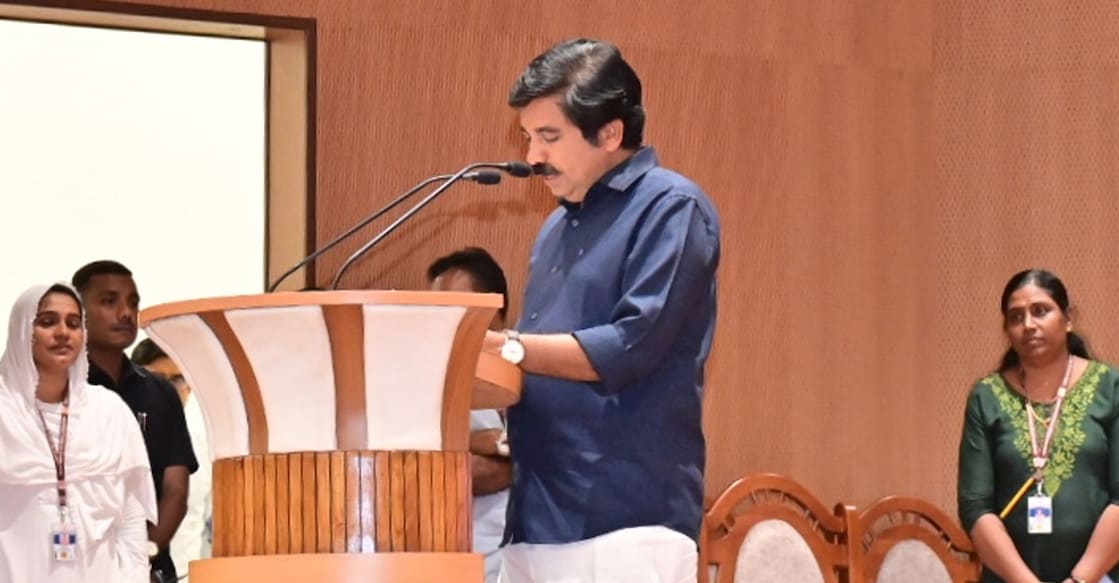 Aryadan Shoukath Aryadan Shoukath takes oath as the Nilambur MLA in the Kerala Legislative Assembly on Friday. Photo: Manoj Chemancheri