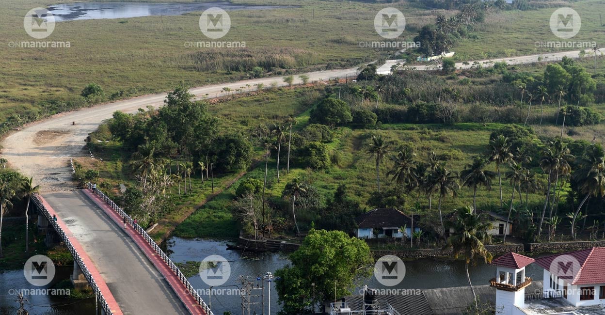 kottayam-development-corridor-4 The bypass was built across a former paddy field and was elevated using soil, with some stretches raised over a metre. File Photo: Manorama.
