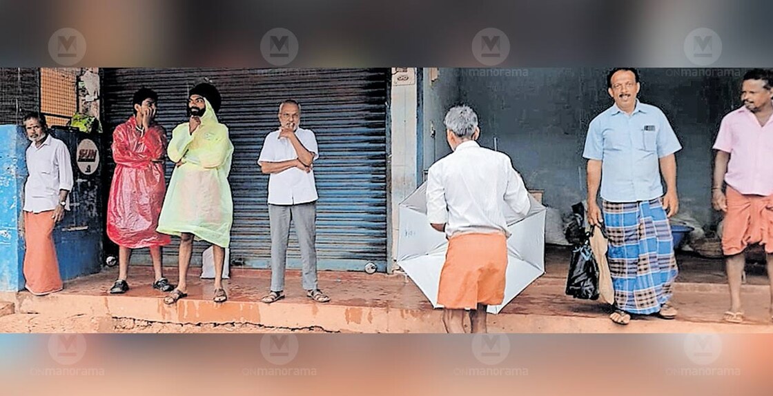 Most people wait for the buses on the veranda of the nearby shops when it rains. Photo: Special arrangement