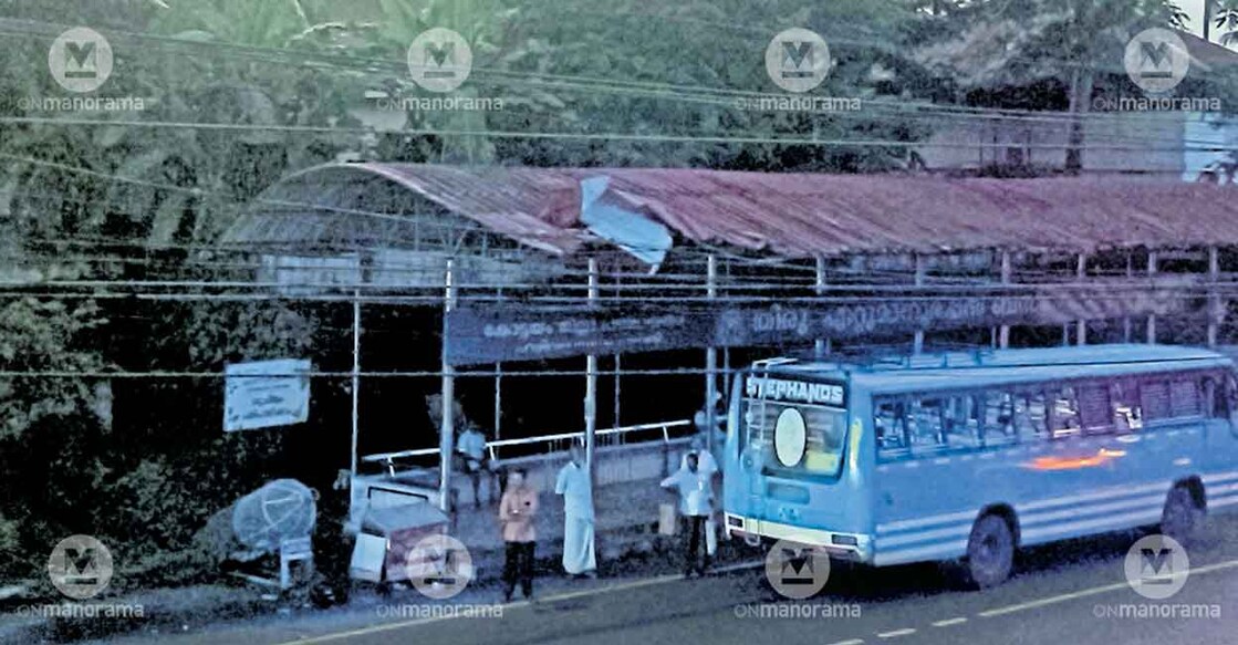 bus-bay-ettumanoorappan