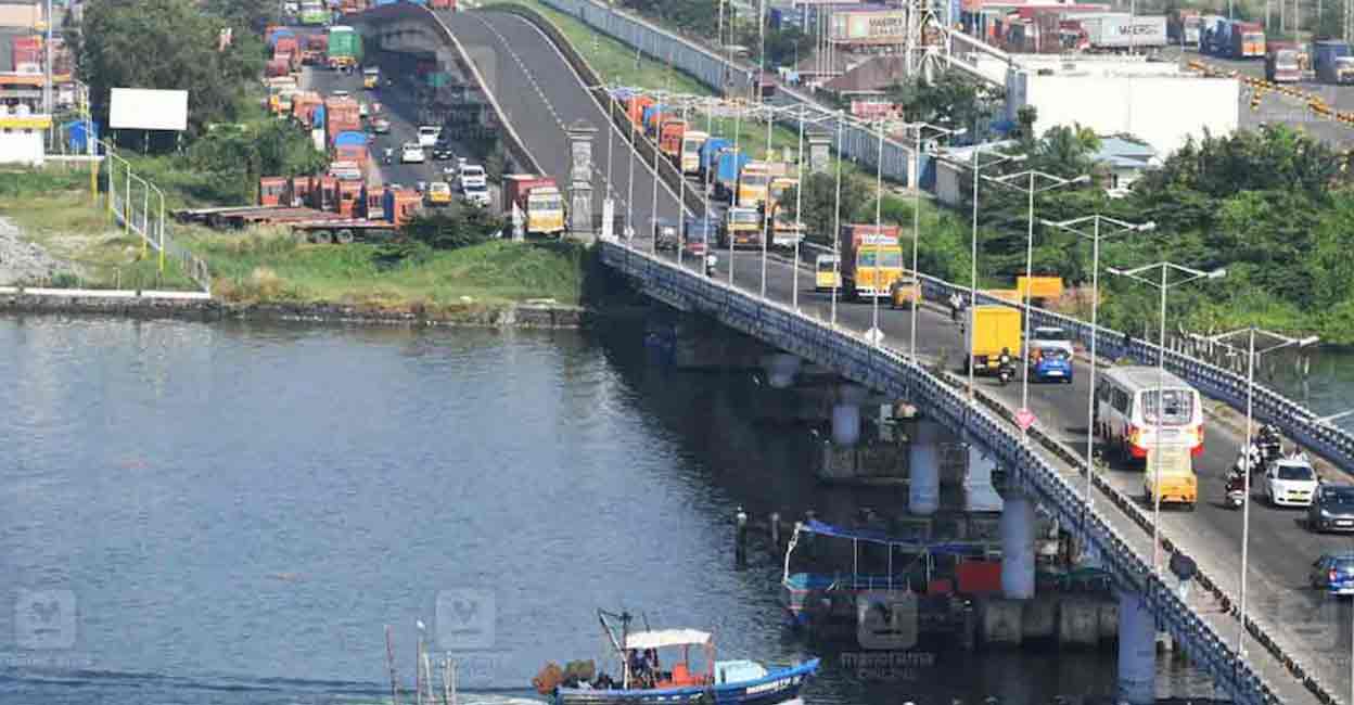 Goshree islanders demand urgent solutions to their travel woes | Kerala Stories