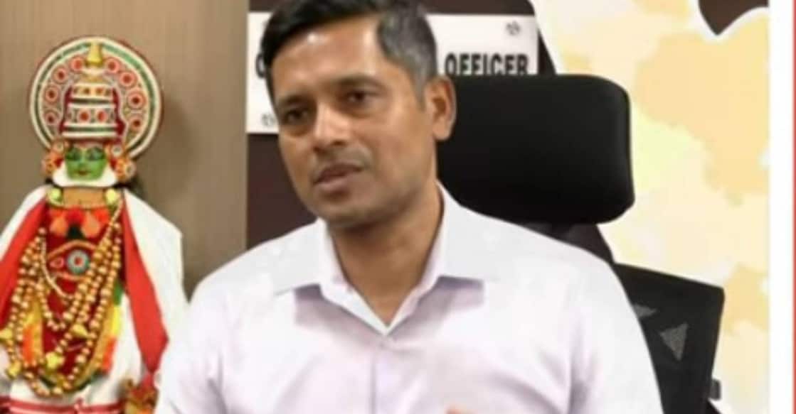 Dr Rathan U Kelkar, Chief Electoral Officer of Kerala addresses media in Thiruvananthapuram. Photo: Screengrab/ Manorama News