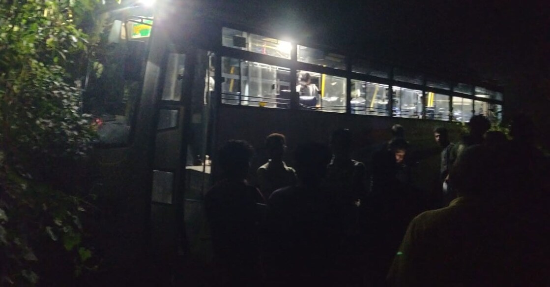 KSRTC bus crashes into a mud mound. Photo: Special Arrangement