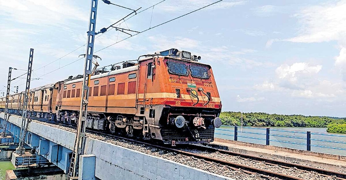 Intercity Express passes over Ezhimala rail bridge. Photo: Special arrangement