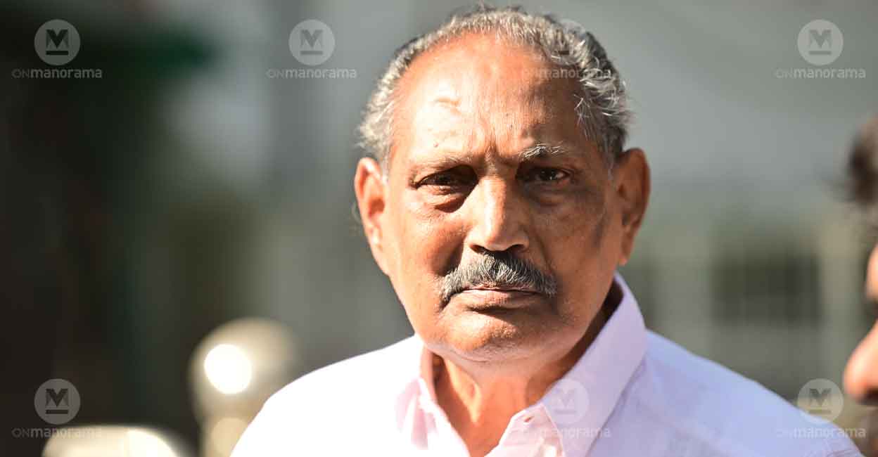 Wayanad DCC president Appachan steps down amid controversies, successor ...
