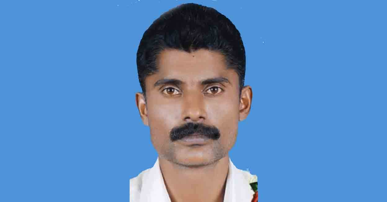 Auto-rickshaw plunges into ravine after fitness test, driver killed