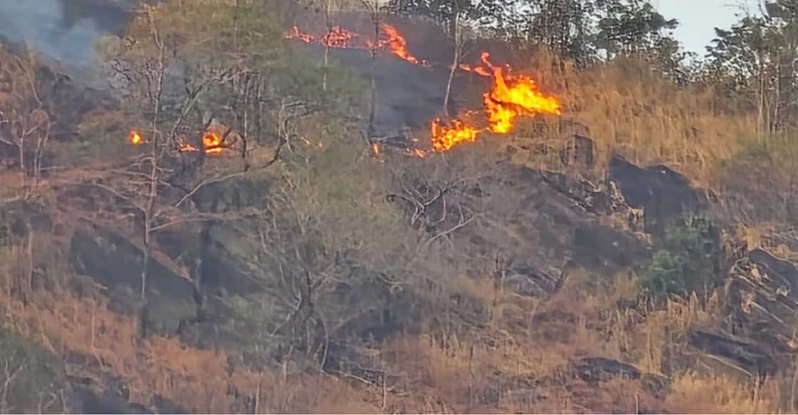 The fire at Mankada Mala. Photo: Manorama Online