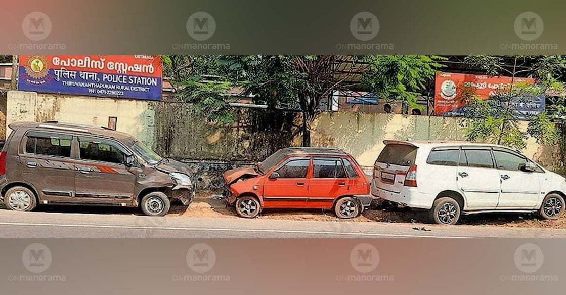 Seized vehicles left on the footpath in front of the Kattakada police station. Photo: Special arrangement