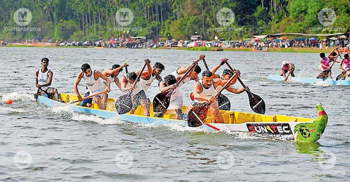 chaliyar-river-boat-race