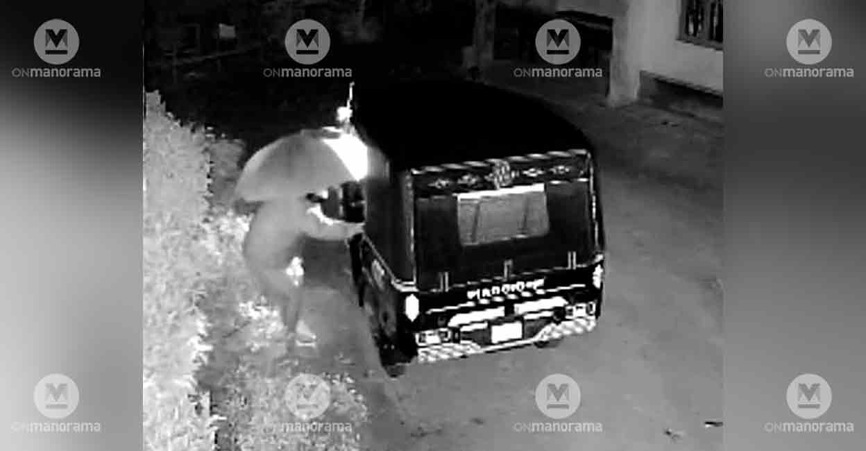 Auto driver to approach HC after sole livelihood set ablaze thrice in Idukki