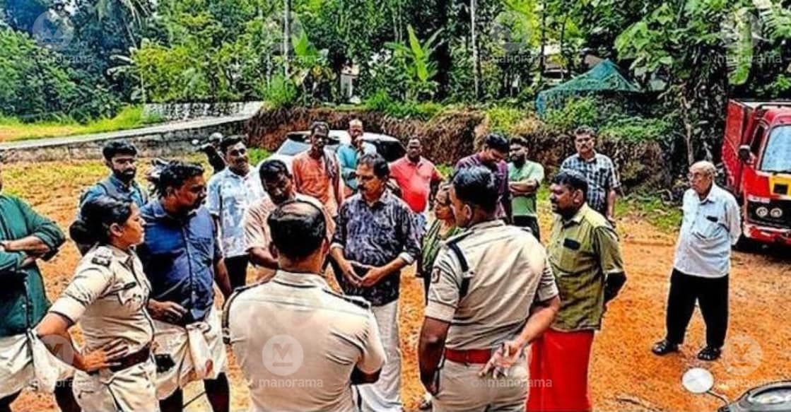 A police team led by Thiruvambady Sub-Inspector E.K. Ramya seizes a tanker truck that fled after attempting to dump sewage into the Thiruvambady stream.