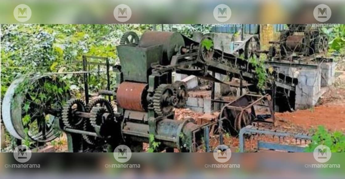 he ₹25-lakh pug mill installed for clay processing at the Kumbhara Unnathi unit in Kodakara lies abandoned and rusting away. Photo: Special arrangement