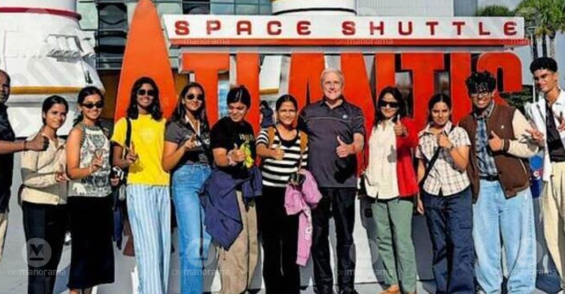 Students from Bhavan’s Vidya Mandir, Poochatty, and Kulapati Munshi Bhavan’s Vidya Mandir, Pottore, pictured with astronaut Donald Alan Thomas during their visit to the Kennedy Space Center. photo: Special arrangement